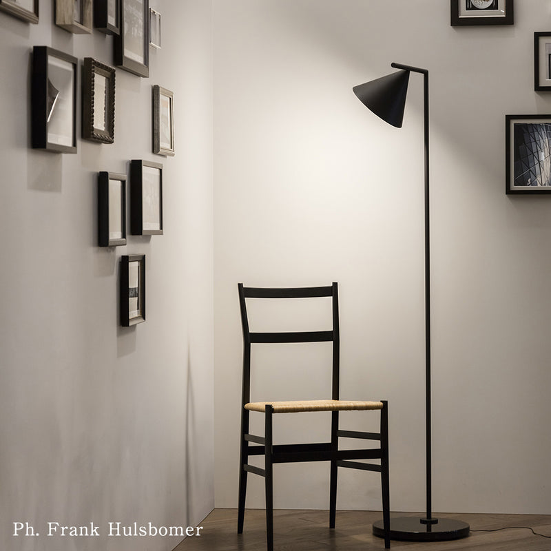 フロス FLOS「CAPTAIN FLINT(キャプテンフリント)」CAPTAINFLINT BLK  [フロアスタンド デザイナーズ 輸入] 【正規品】3年保証