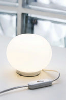フロス FLOS「GLO-BALL T MINI （ミニ グロボール T）」GLO-BALL T MINI  [テーブルスタンド デザイナーズ 輸入]【正規品】3年保証