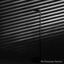 フロス FLOS  OBLIQUE F 3000K（オブリーク F）フロアランプ Matt Anthracite マットアンスラサイト 09.8221.DR 正規品 3年保証 送料無料