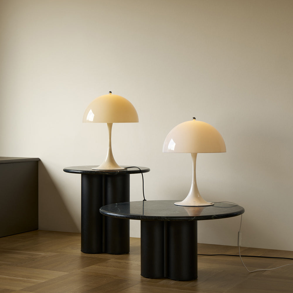 パンテラ 320 テーブルランプ オパール・ベージュ Panthella 320 Table