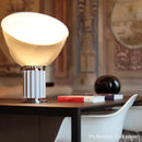 フロス FLOS「TACCIA SMALL（タッチア スモール）」マットホワイト Matte White F6604009 テーブルスタンド【正規品】3年保証