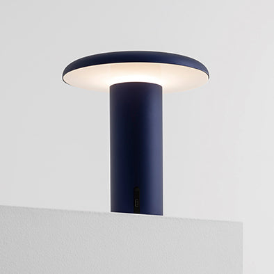 Artemide(アルテミデ)「TAKKU」6180151050A アルマイトブルー テーブルランプ ヤマギワ 3年保証
