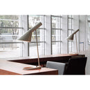 ≪特典付≫Louis Poulsen ルイスポールセン AJ Table White（ホワイト）（白） V3 テーブルスタンド/テーブルランプ ★プレゼント付 【正規品】 3年保証