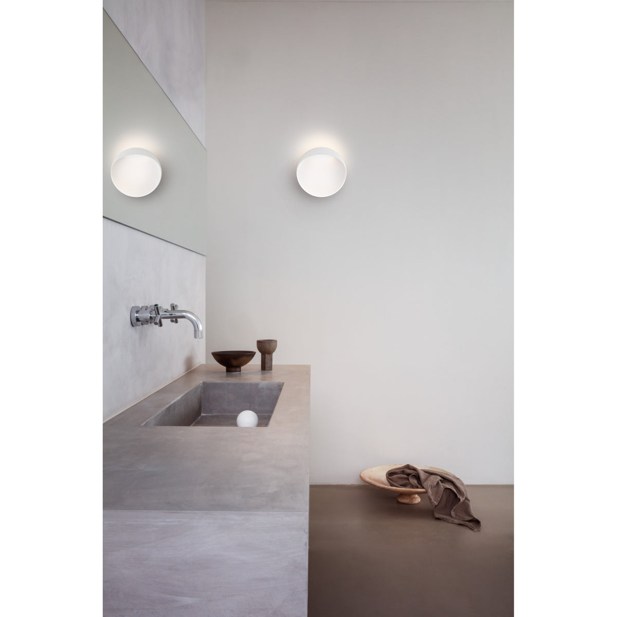 flindt-wall-white- 