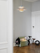 ルイスポールセン Louis Poulsen PH 5 パステル オイスター・ブルー・ローズ ペンダントライト ルイスポールセン、レクリントなどの北欧照明、アルテミデ、フロスなどのデザイナーズ照明、イサムノグチの和風照明を通販します。照明器具を販売するネットショップ！送料無料！